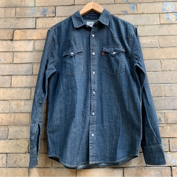 Levi’s Red Tab Dark bottom down denim jean shirt Small Cowboy - Picture 3 of 3